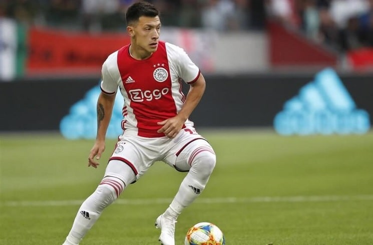 Arsenal-it i refuzohet oferta prej 30 milionë për Lisandro Martinez-in