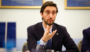 Ismaili: Kosovës i duhet qeveri që merret me qytetarët, jo me përçarje