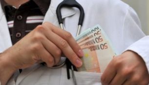 Aktakuzë ndaj dy personave për mashtrimin e një personi që priste transplantim të veshkës