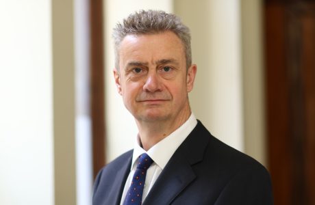 Hargreaves: Kosova ka nevojë për një urgjencë të re politike, qytetarët meritojnë një qeveri që vepron me vendosmëri