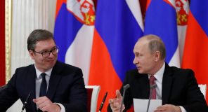 Vuçiç takon Putinin në Kremlin