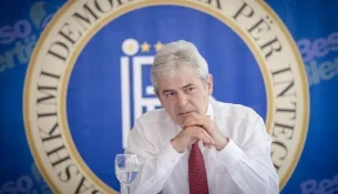 BDI: Qeveria maqedonase po e zhyt vendin në projektin e “Botës serbe”