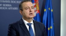 Serbia lëshon urdhër-arrest për policin kosovar pas incidentit në veri të Mitrovicës