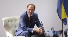 Formimi i qeverisë së re kërkon kohë edhe në Evropë, thotë ambasadori suedez
