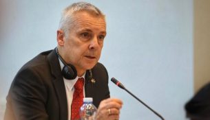 Dështimi i 33-të, Rohde: Situatë depresive, Kosova s’e ka luksin për një ngecje të tillë