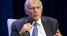 Clark: Le t’i kthejmë Thaçin dhe të tjerët në Kosovë