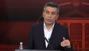 Mexhiti: Jemi në bisedime me deputetë të Frontit Evropian për bashkim me Qeverinë