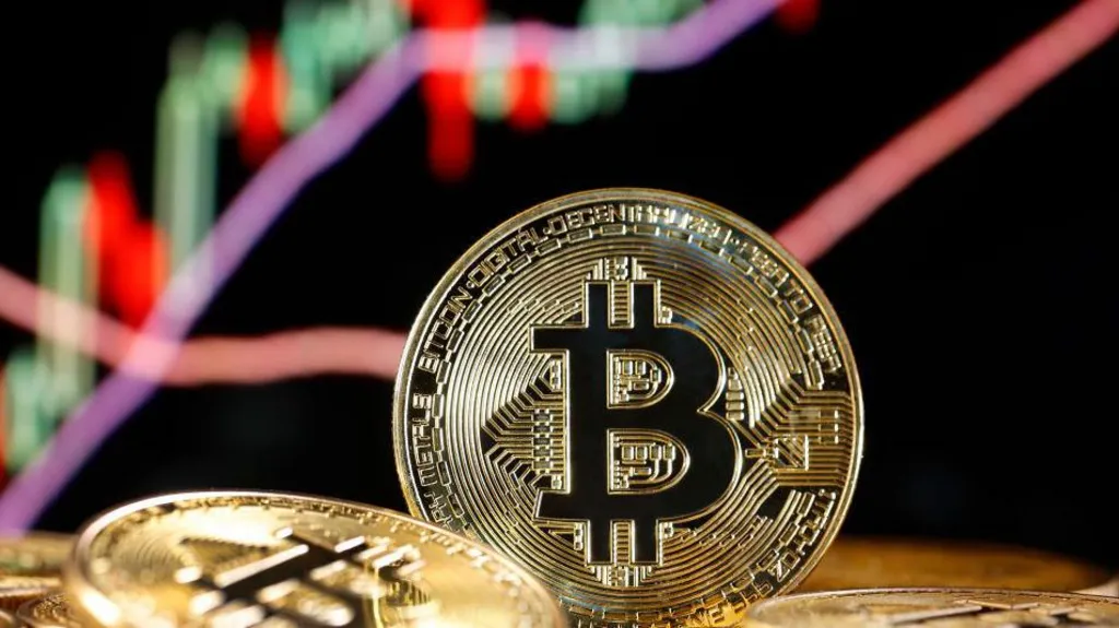 Rekordi i ri, Bitcoin kalon 100 mijë dollarë