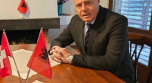 Mustafa Nano jep dorëheqjen nga posti i tij, Zvicra mbetet pa ambasador shqiptar