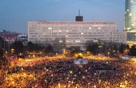 Në Sllovaki, një furi e represionit kulturor është duke u zhvilluar, ndërsa kthehemi në kohët sovjetike