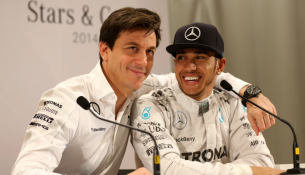 Toto Wolff për Hamilton-in te Ferrari: Si të shohësh ish-in me dikë tjetër për herë të parë