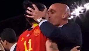 ‘Kiss-gate’: Luis Rubiales dënohet vetëm me gjobë