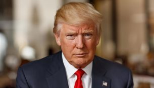 Trump shpall tarifë 100% për çipat e importuar