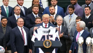 Trump godet sërish NFL-në, kërcënon pronarët për taksat