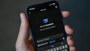 DeepSeek nën hetim për transferimin e të dhënave personale
