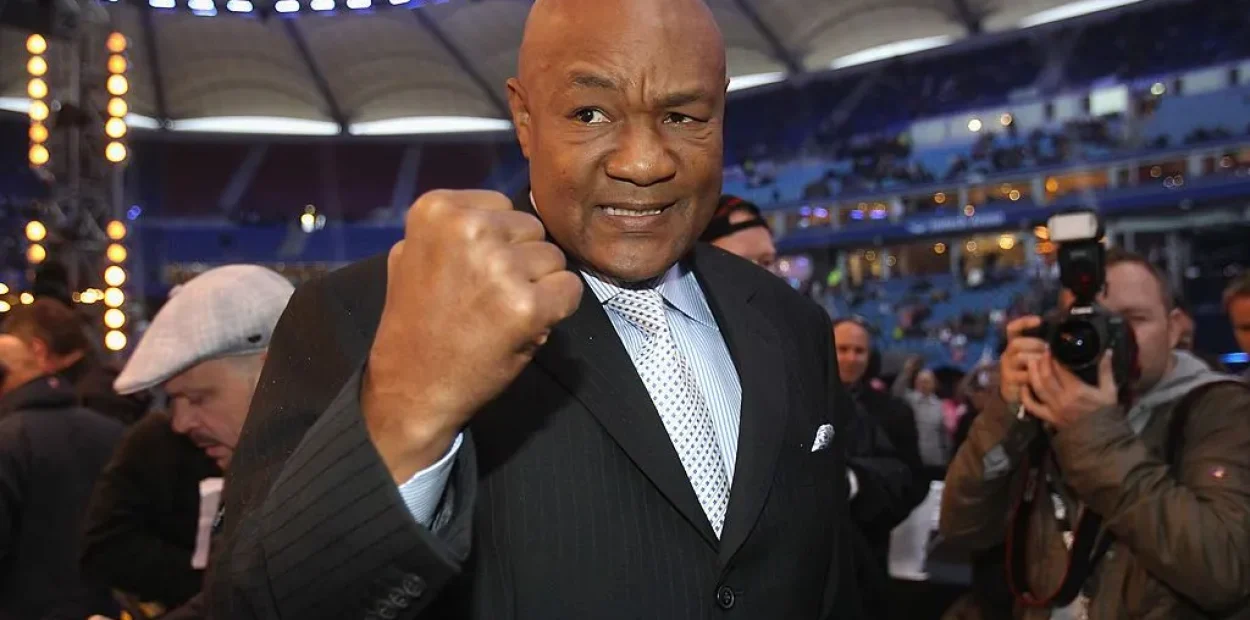 Legjenda e boksit George Foreman shuhet në moshën 76-vjeçare