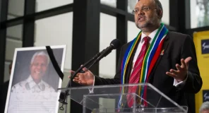 SHBA dëbon ambasadorin e Afrikës së Jugut pas komenteve ndaj Trump