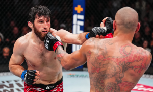 Magomed Ankalaev rrëzon nga froni Alex Pereira-n
