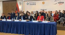 ‘Nisma Shqipëria Bëhet’ dorëzon listat në KQZ, pjesë e kandidatëve edhe Dashnor Sula