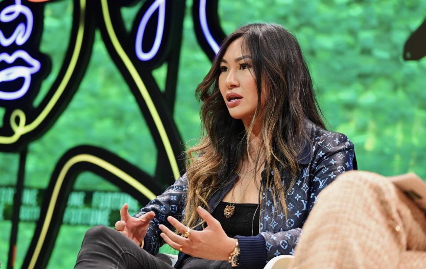 Lucy Guo: Miliarderja që e ndërtoi perandorinë teknologjike pa ndihmën e askujt
