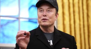 Elon Musk formon partinë e tij për të rivalizuar Trump