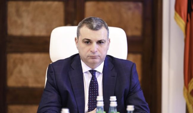 Tarifat e SHBA-ve kanë ndikim të papërfillshëm në ekonominë shqiptare, thotë Sejko