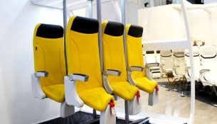 Ryanair mohon përdorimin e “ulëseve në këmbë” – një ide virale që nuk do të realizohet