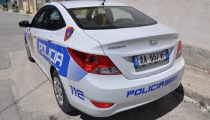 Goditi me mjet prerës vëllain e tij, arrestohet 73-vjeçari