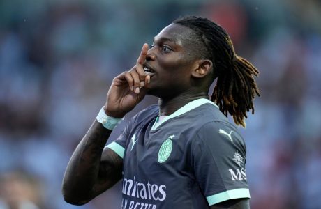 Arsenal-i i bashkohet Chelsea-t në garën për yllin e Milan-it, Rafael Leao
