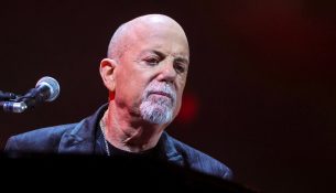 Billy Joel tërhiqet nga skena për shkak të një problemi shëndetësor