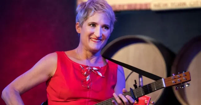 Muzikantja revolucionare Jill Sobule vdes pas një zjarri në shtëpinë e saj