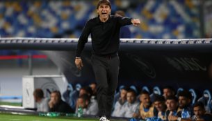Napoli i ofron Antonio Conte-s kontratë të re