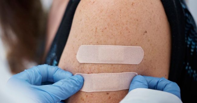 Vaksinat në të njëjtin krah mund të përshpejtojnë reagimin imunitar – por për sa kohë?