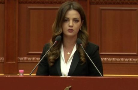 Hoti pas arrestimit të bashkëshortit: Policia e Shtetit po përdoret nga Ulsi Manja