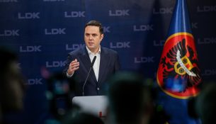 Abdixhiku “përgënjeshtron” Osmanin se ish-opozita s’pati gatishmëri për zgjidhje