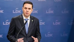 Abdixhiku: Duhet marrëveshje, asnjëra parti nuk e ka shumicën