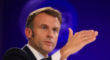 Macron bën thirrje për “bisedime të drejtpërdrejta” Ukrainë-Rusi