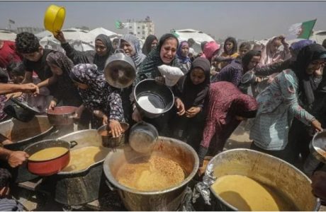 Gaza, skanerë fytyrash për të qenë në gjendje të hanë. OKB-ja dhe OJQ-të i thonë jo Izraelit dhe planeve të ndihmës së SHBA-ve