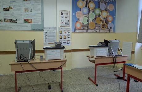 Hapen zyrtarisht qendrat e votimit