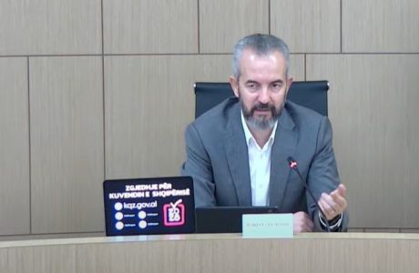 Në 5% të qendrave të votimit ka pasur tensione mes anëtarëve të komisionit, njofton Celibashi