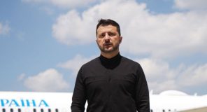 Zelensky thotë se Rusia po i jep Iranit informacion mbi bazat amerikane dhe britanike