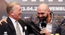 Tyson Fury-t nuk i interesojnë paratë, ai ka identitet luftëtari, thotë Frank Warren