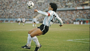 Gjyqi për vdekjen e Maradona-s: Sjellja e tij ishte vetëdëmtuese, nuk hante dhe merrte gjëra