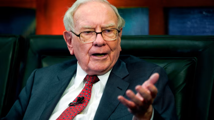 Warren Buffett do të largohet nga Berkshire Hathaway pas gjashtë dekadash