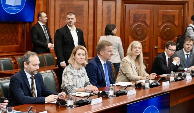 Kallas: Serbia duhet ta qartësojë orientimin e saj strategjik