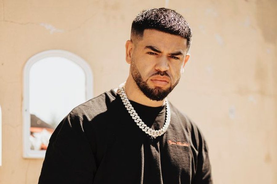 Noizy paralajmëron “ICON”: Albumi i ri sjell bashkëpunime surprizë me emra të njohur të muzikës shqiptare