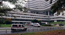 Vuçiç shtrihet në spital