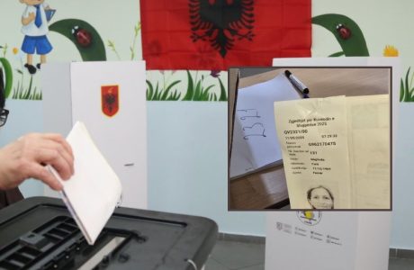 U arrestua se fotografoi fletën e votimit, Prokuroria njofton akuzën ndaj 56-vjeçares