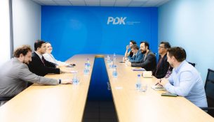 Shoqëria civile e partitë politike diskutojnë për ngërçin politik në Kosovë