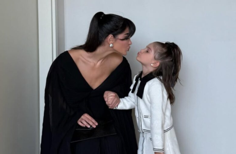 Arbenita zhduk mbiemrin e Feros te Nina